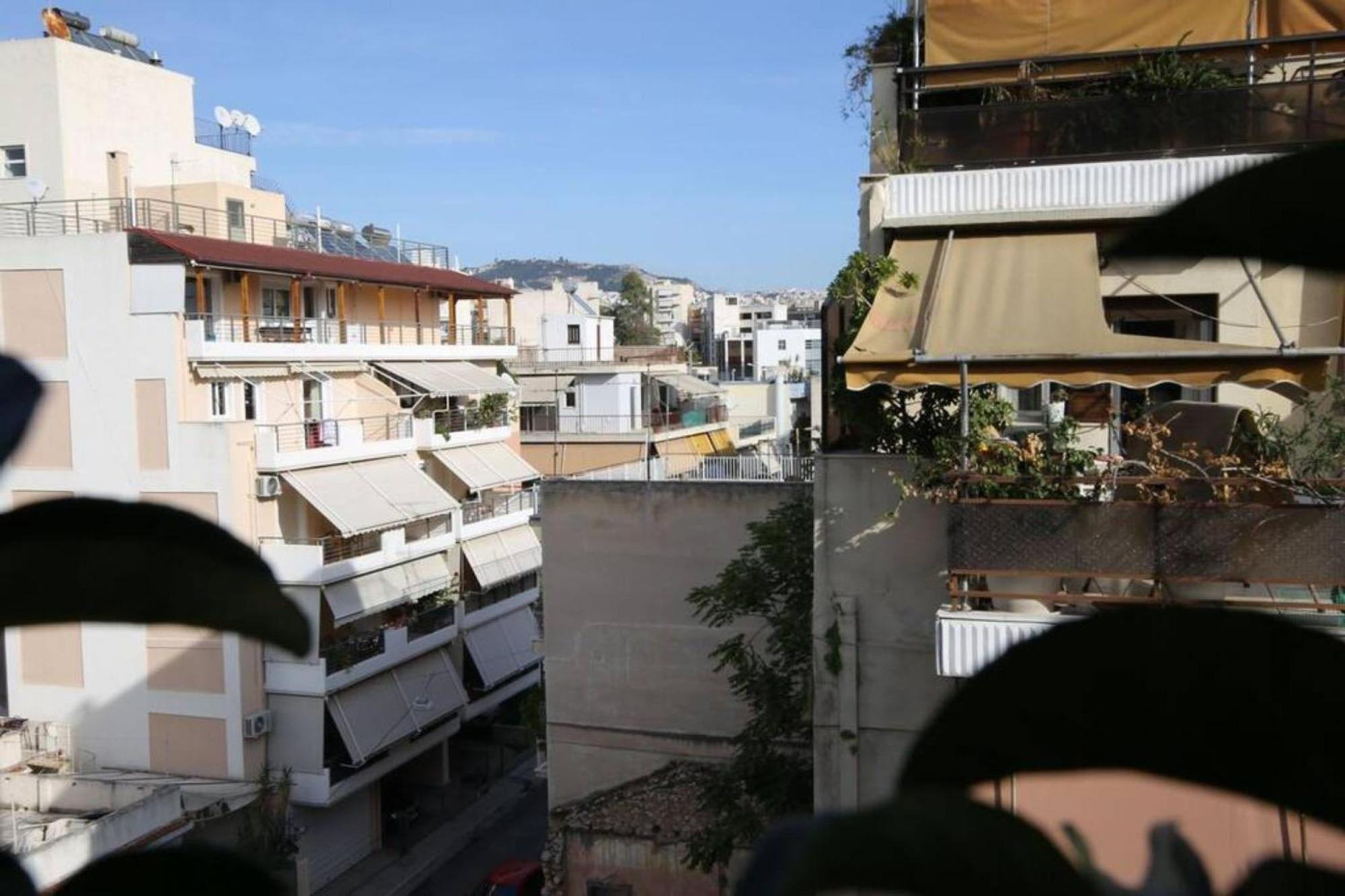 Penthouse Lux Flat With 2 Bd Next To Larissis Atenas Exterior foto