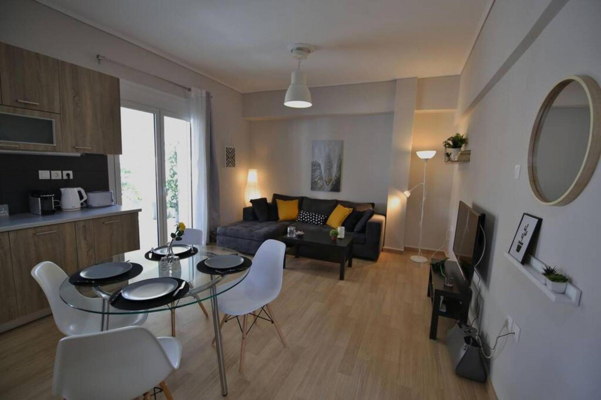 Penthouse Lux Flat With 2 Bd Next To Larissis Atenas Exterior foto