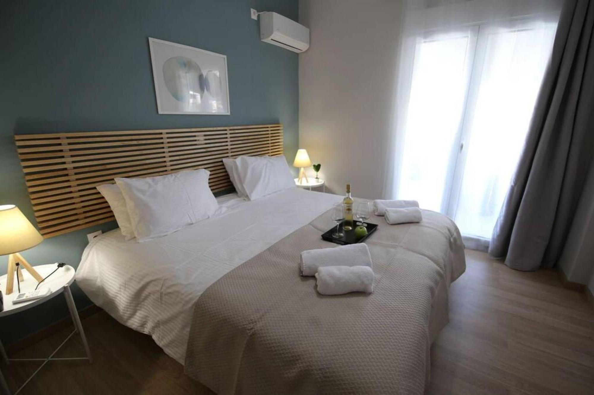 Penthouse Lux Flat With 2 Bd Next To Larissis Atenas Exterior foto